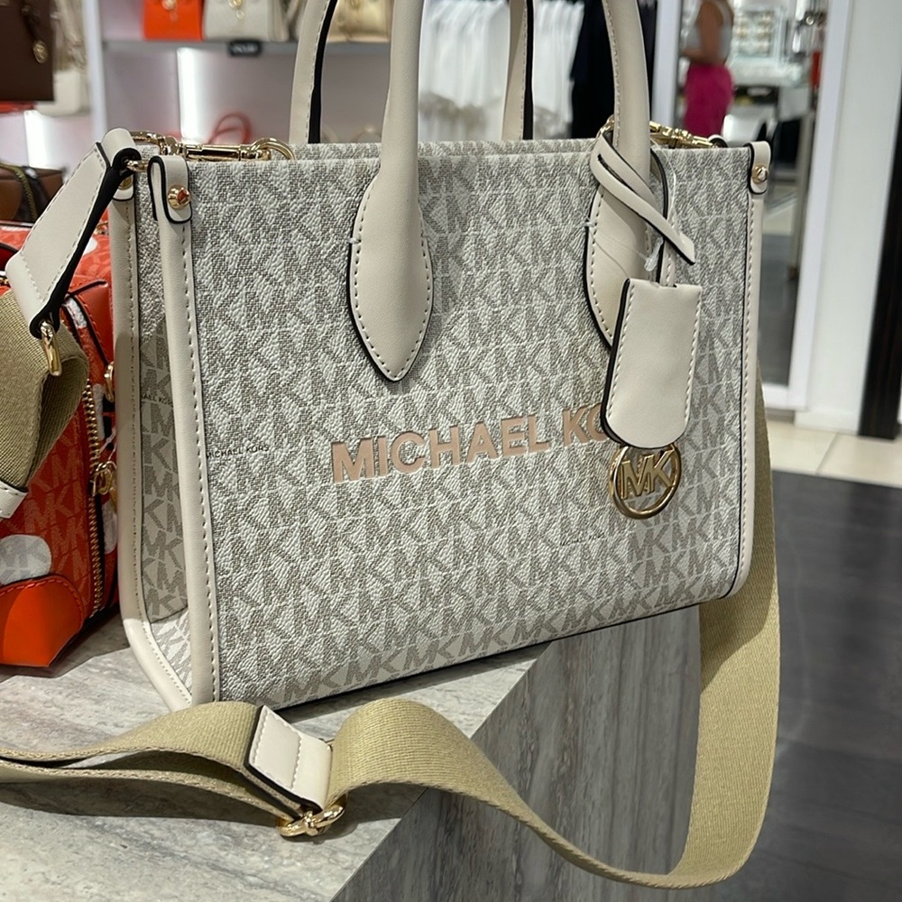 Michael Kors Mirella Small Signature Logo Crossbody Shopper TZ XBODY Bag
LT CRM